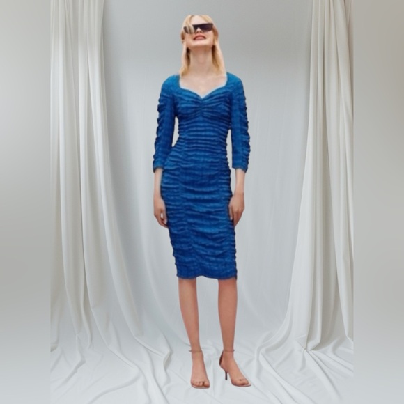 Zara Dresses & Skirts - Zara Stylish Blue Ruched Midi Dress